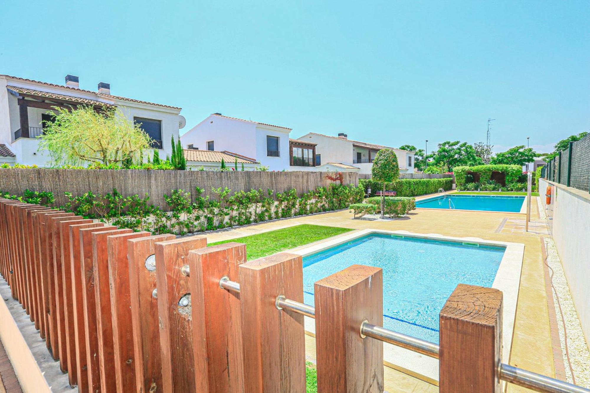 Litoral Costa Dorada - Passeig Del Mar Only Families Cambrils Ngoại thất bức ảnh