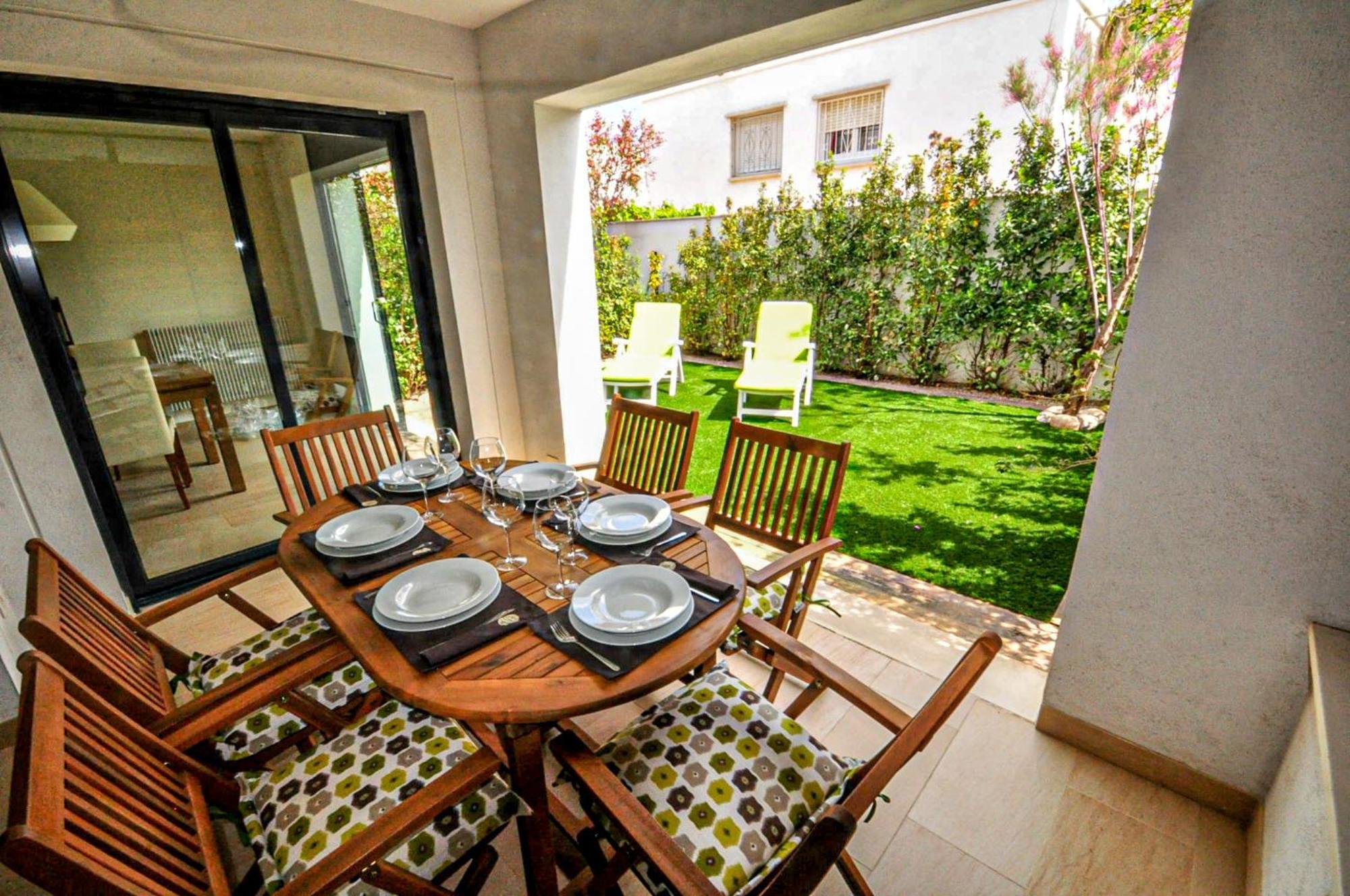 Litoral Costa Dorada - Passeig Del Mar Only Families Cambrils Ngoại thất bức ảnh
